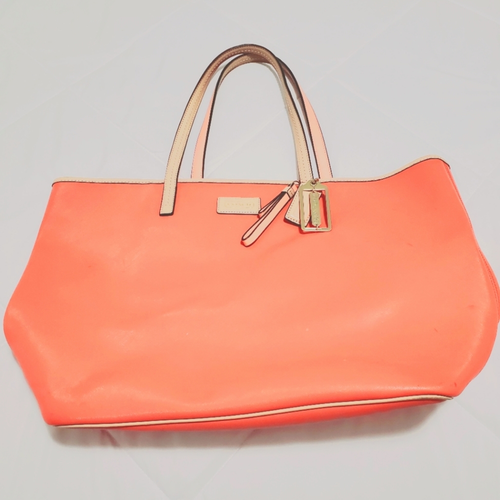 Coach  coral Leather Tote
